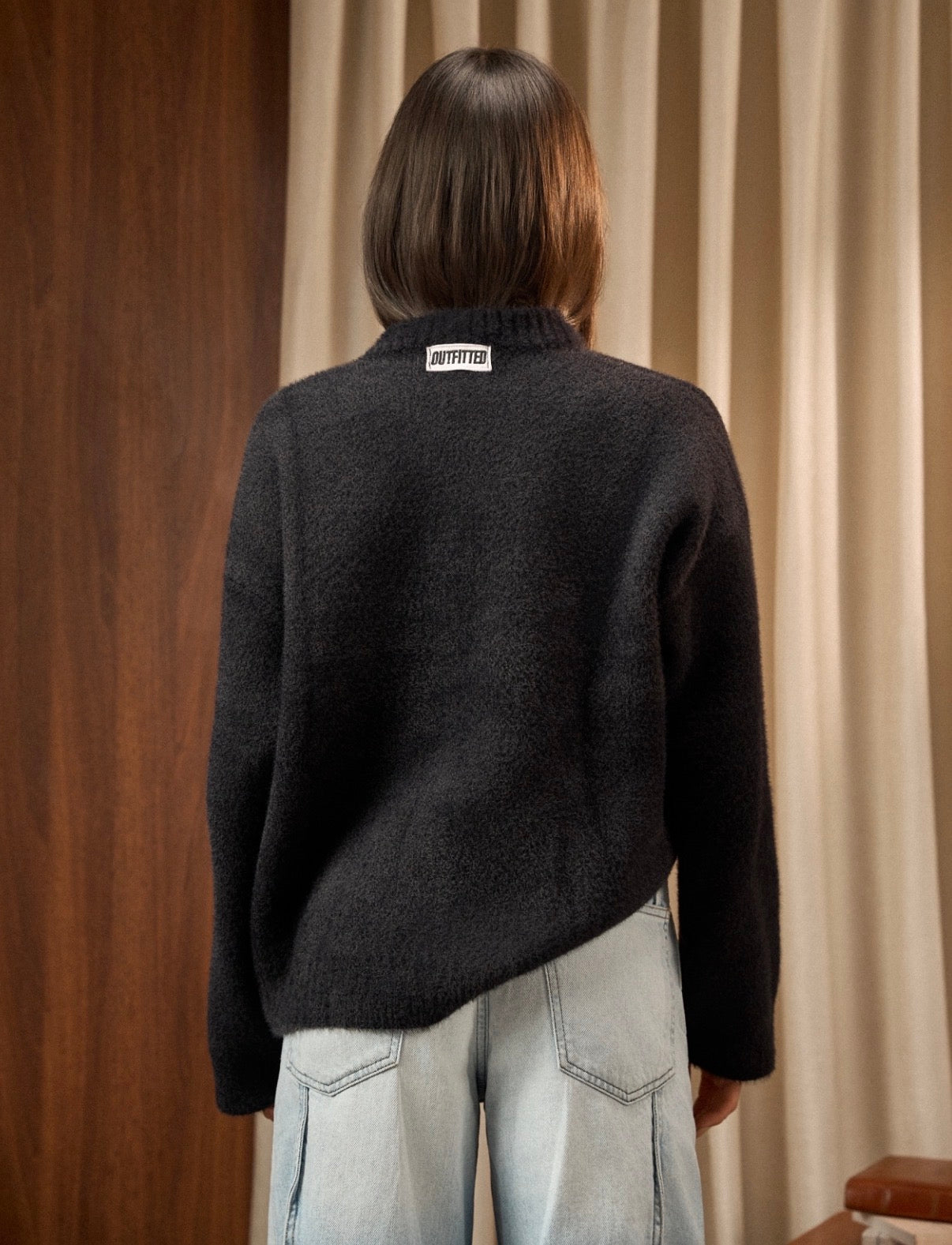 MOHAIR SWEATER IN BLACK