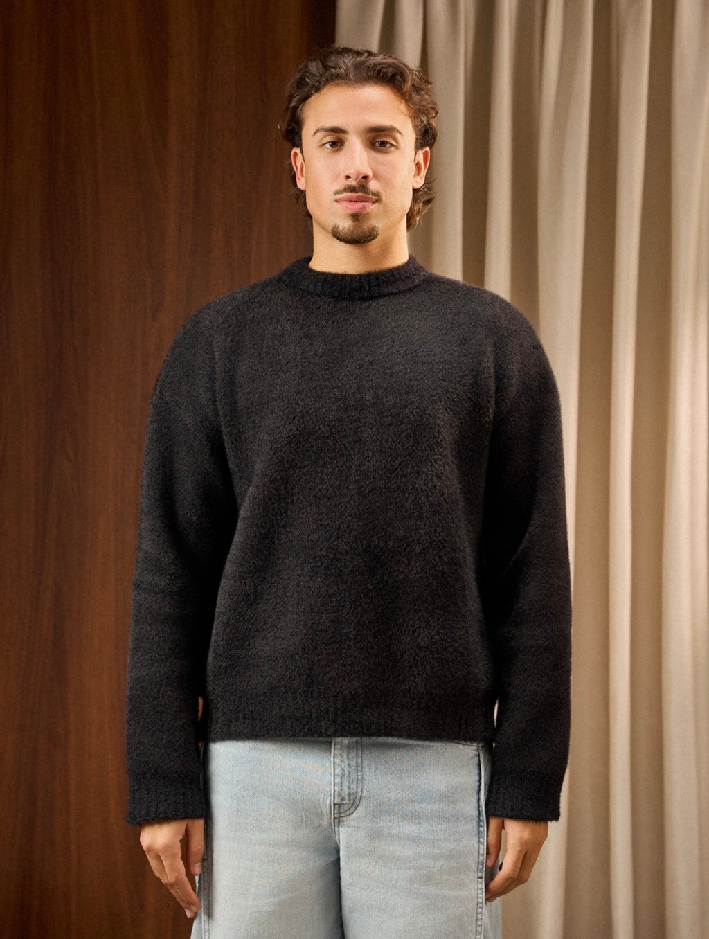 MOHAIR SWEATER IN BLACK