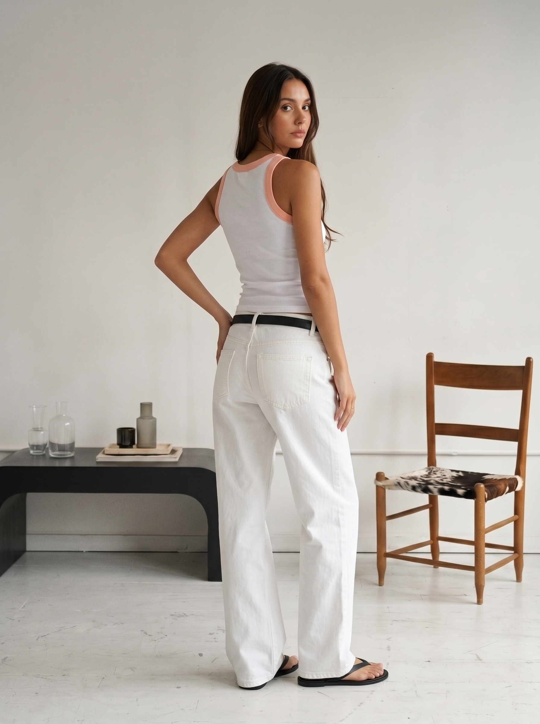 Contrast tank top in white